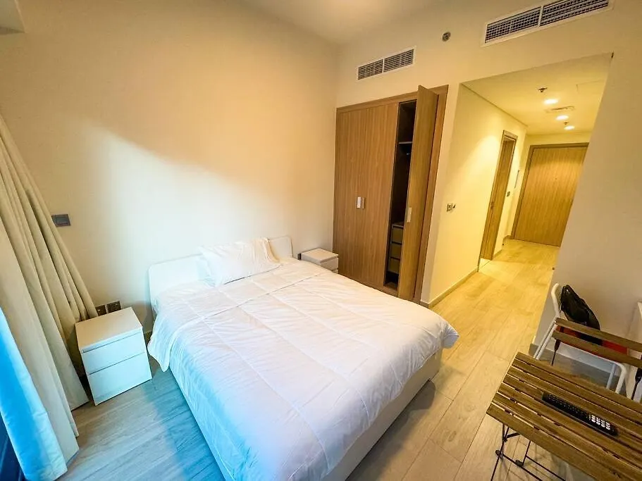 Urban Oasis - Cosy Studio Retreat Dubai