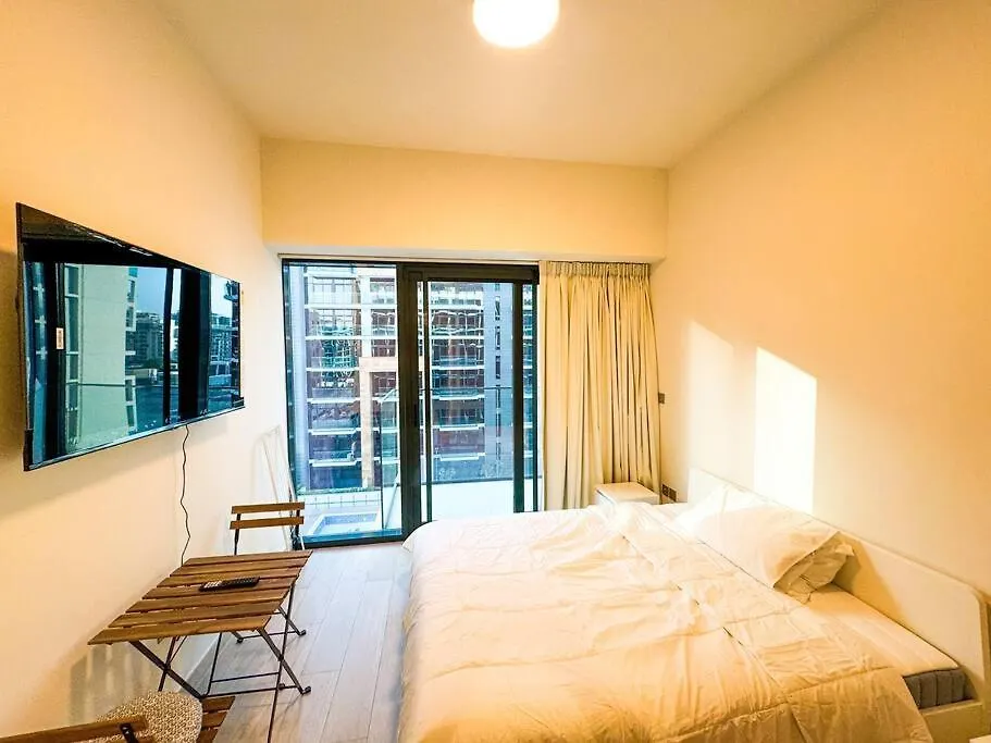 Urban Oasis - Cosy Studio Retreat Dubai